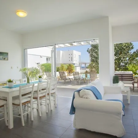 Centrum “minutes From Fig Tree Bay” 116 فيلة *